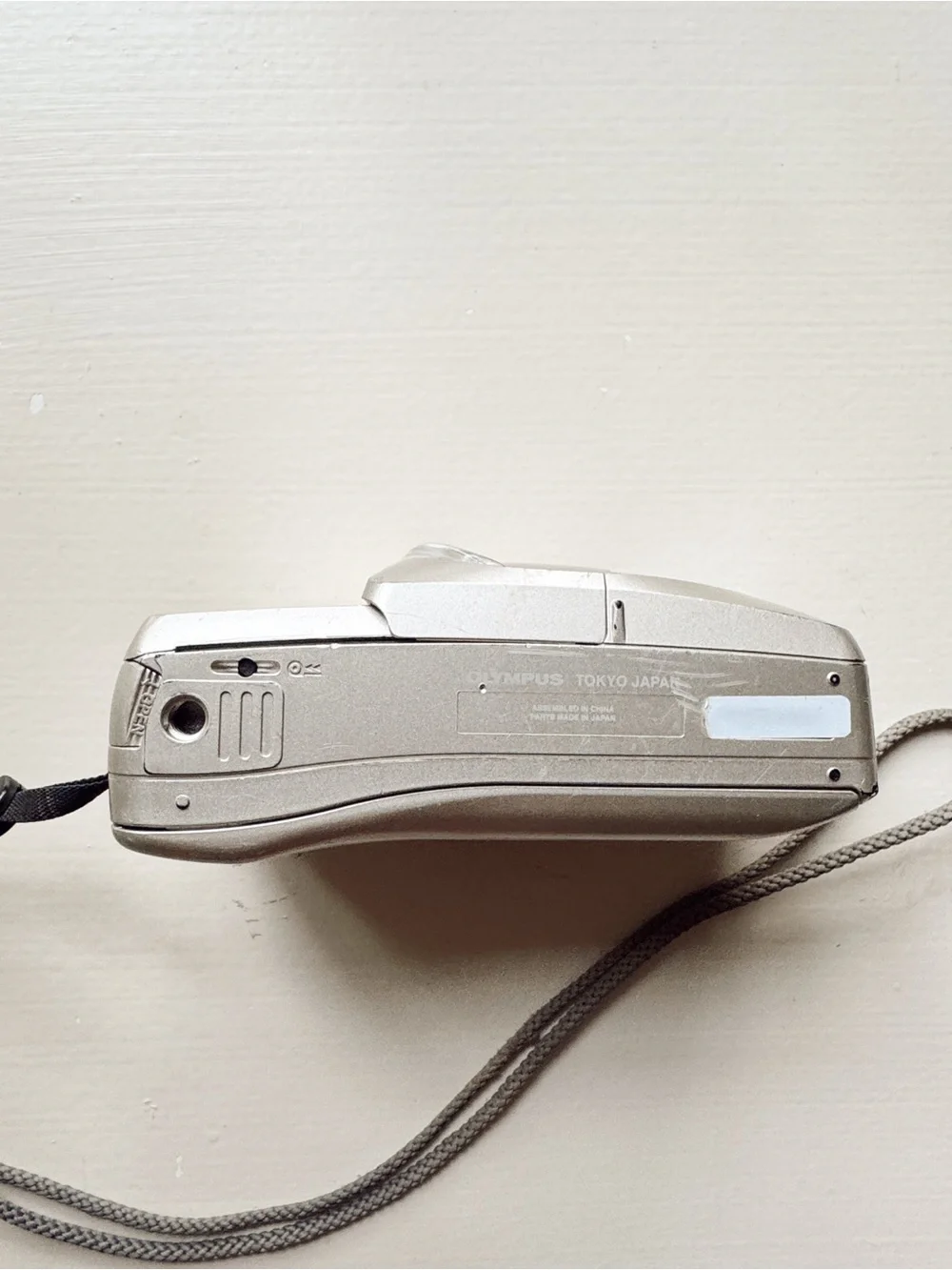 Olympus compact point